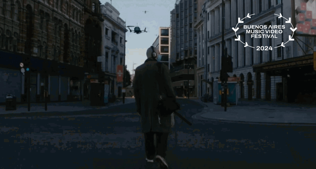 Insights - Frame still del videoclip