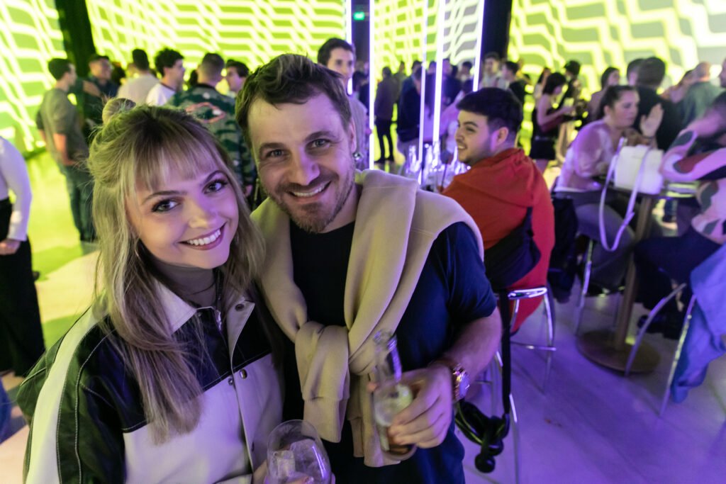 Acerca de - Frame still del videoclip