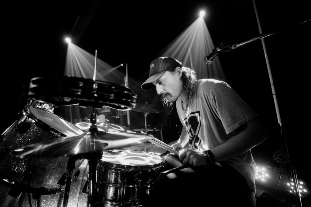 Experiencia Pasaporte: cómo Camionero conecta con su público - Frame still del videoclip