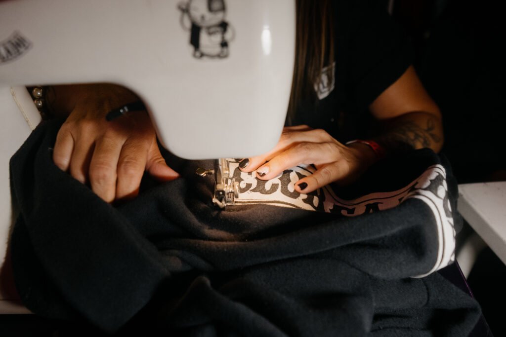 Experiencia Pasaporte: cómo Camionero conecta con su público - Frame still del videoclip