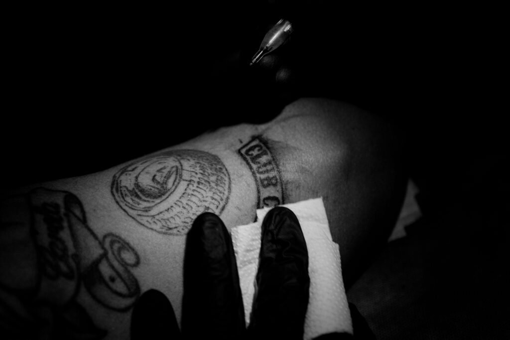 Experiencia Pasaporte: cómo Camionero conecta con su público - Frame still del videoclip