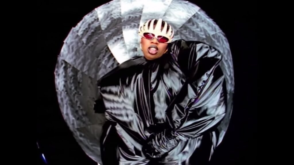 Missy Elliott - The Rain
